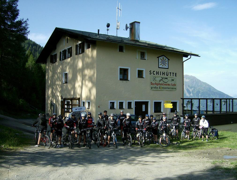 Skihütte Zams Exterior foto